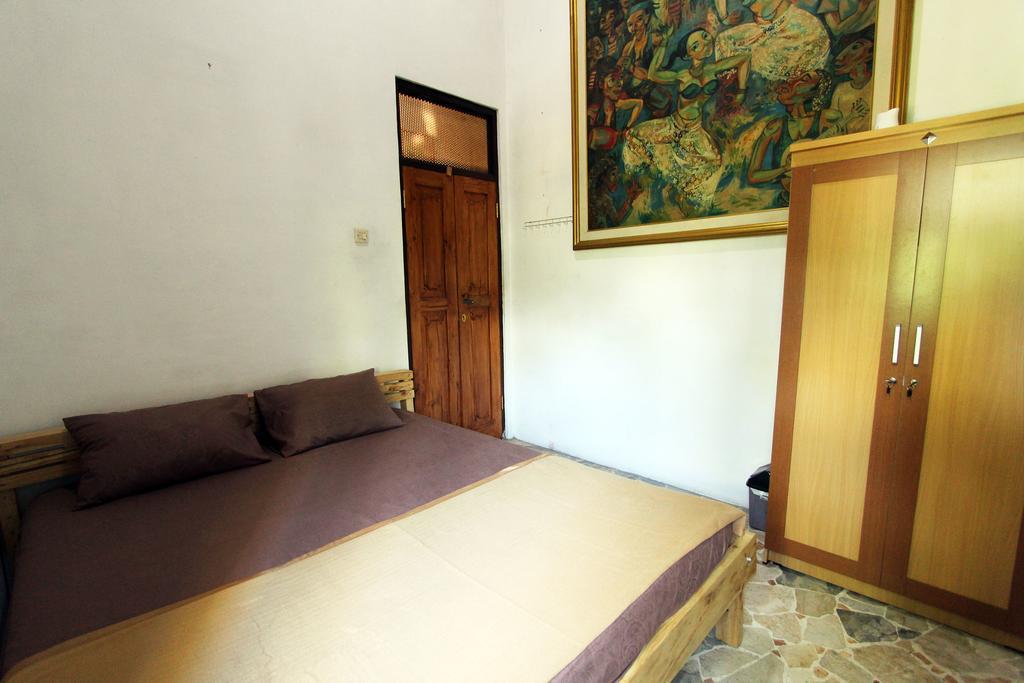 Posnya Seni Godod Art Gallery & Homestay Jogjacarta Exterior foto